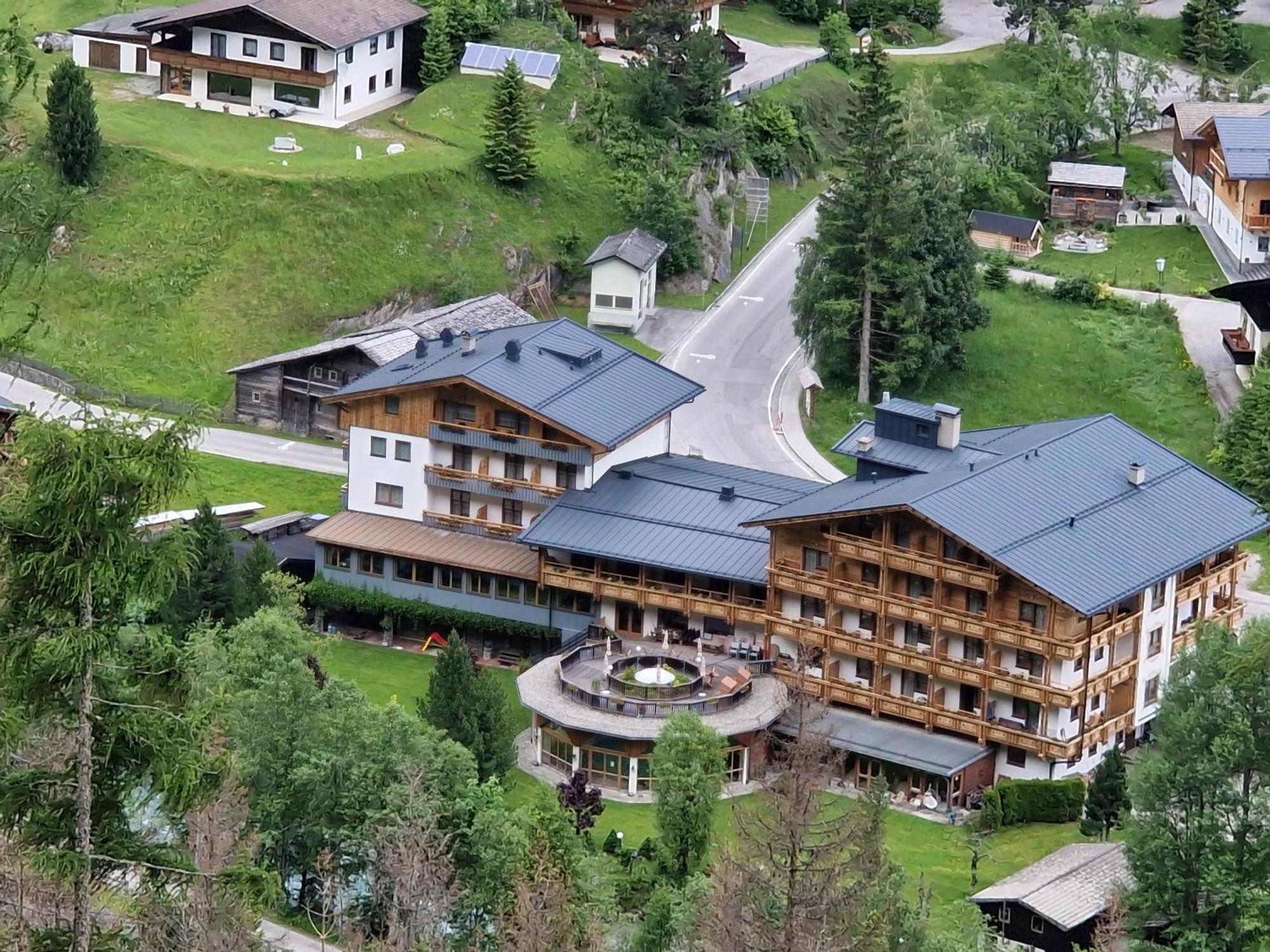 Hotel Kaerntnerhof Heiligenblut Zewnętrze zdjęcie
